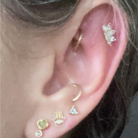 Buddha Jewelry Organics Solid 14k Yellow Gold Valentina Threadless End with CZ - Picture 5 of 6